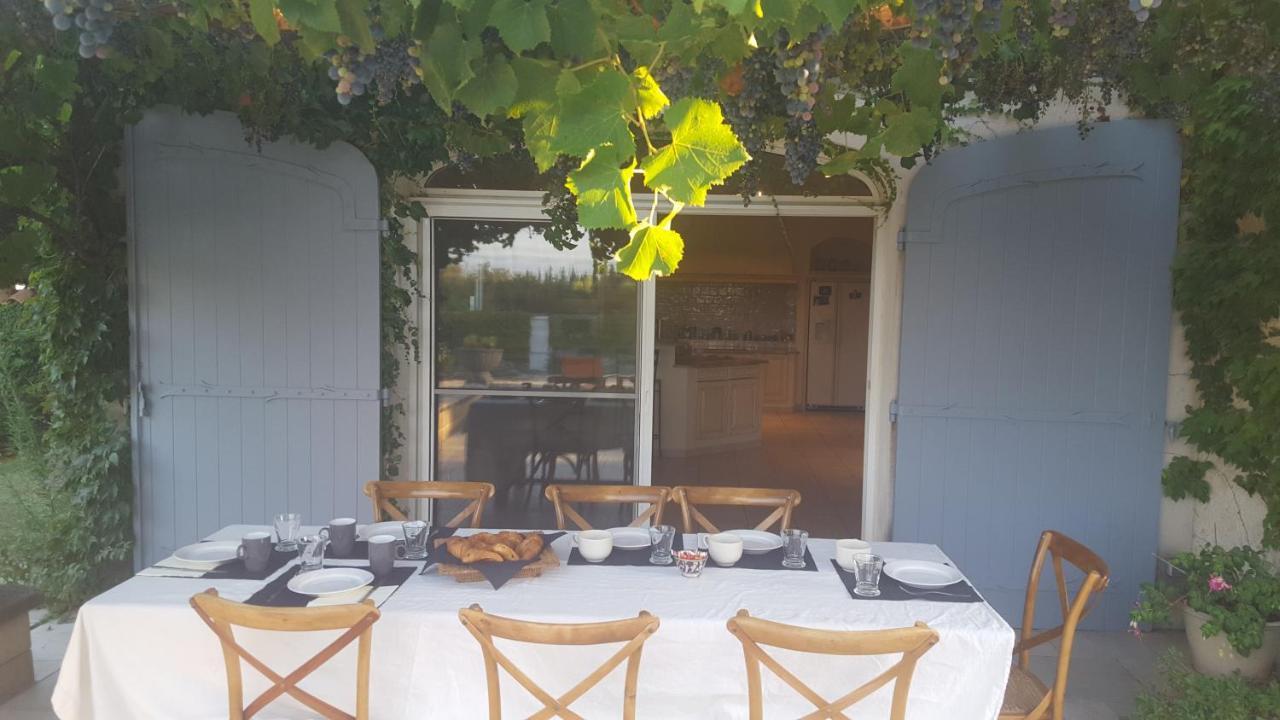 Mas Des Prevots B&B Noves Kültér fotó