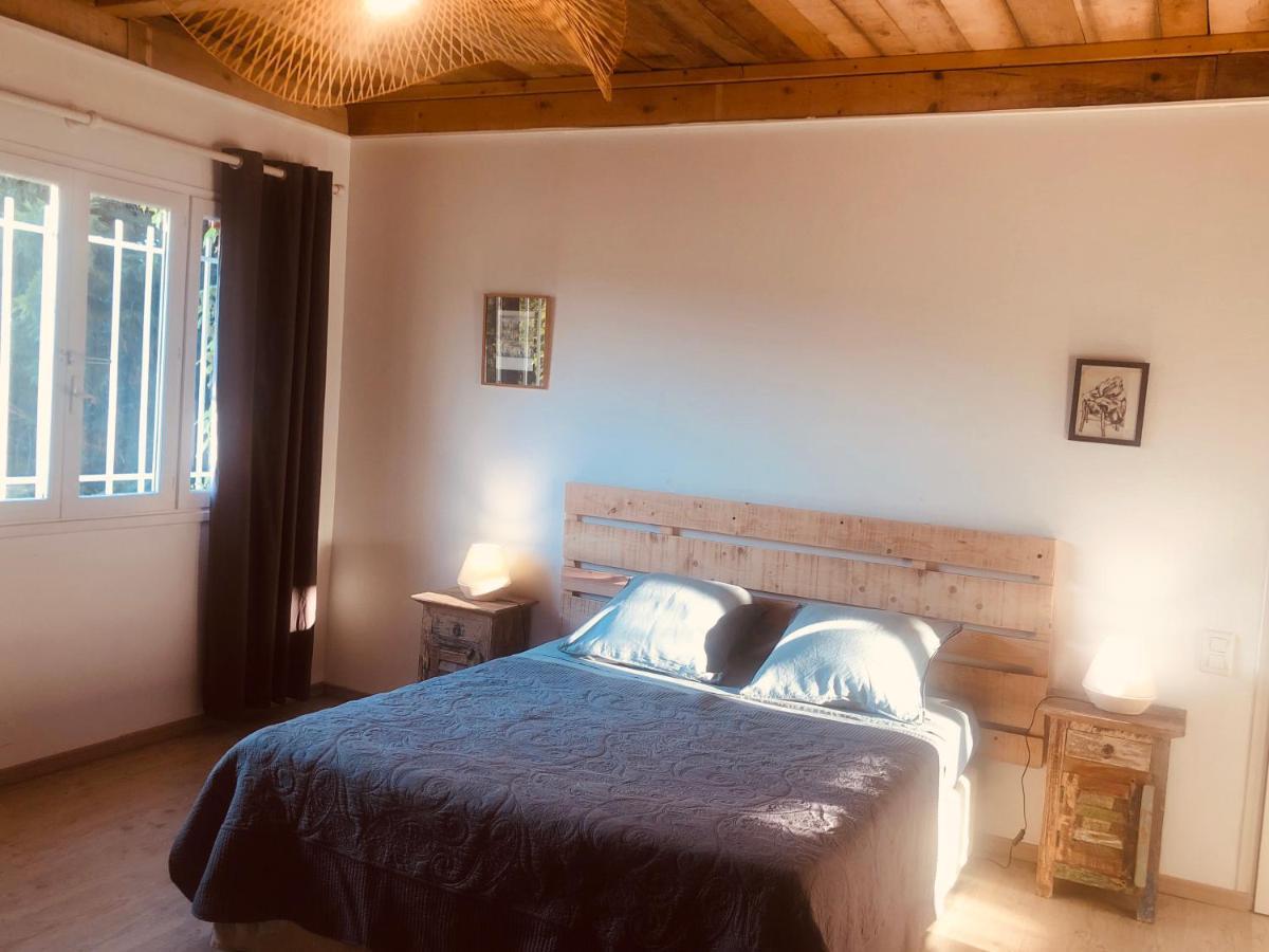 Mas Des Prevots B&B Noves Kültér fotó
